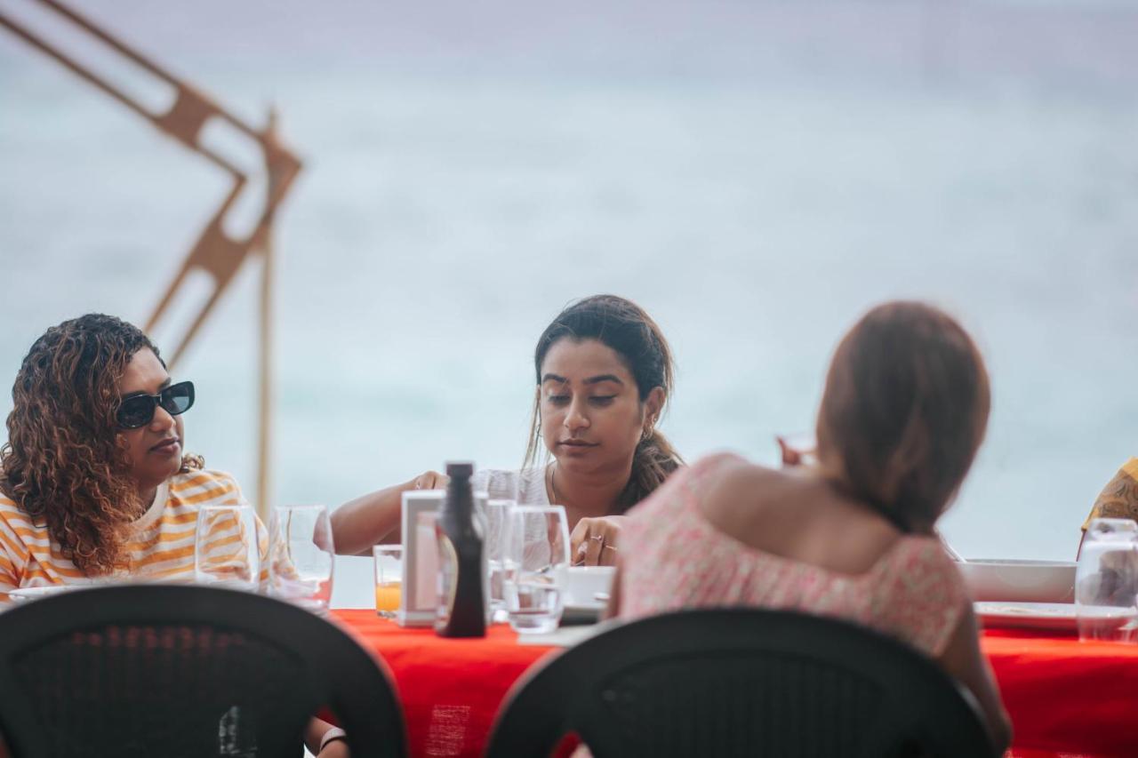 Hotel Hitha Maldives - Omadhoo Zewnętrze zdjęcie